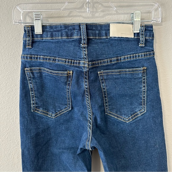 Eternal Summer Women’s Straight Leg Blue Short Jeans/Capris Fringe Size Small - Picture 9 of 12